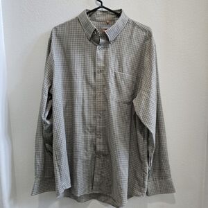 Van Hausen traveler long sleeved button down shirt size large